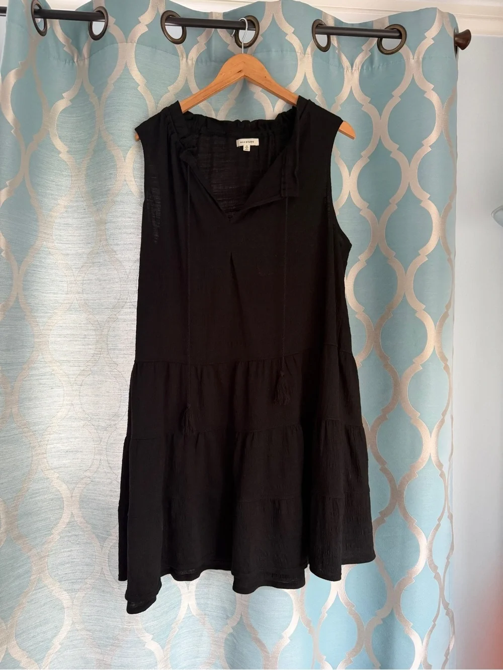 Max Studio Black Textured Sleeveless Dress